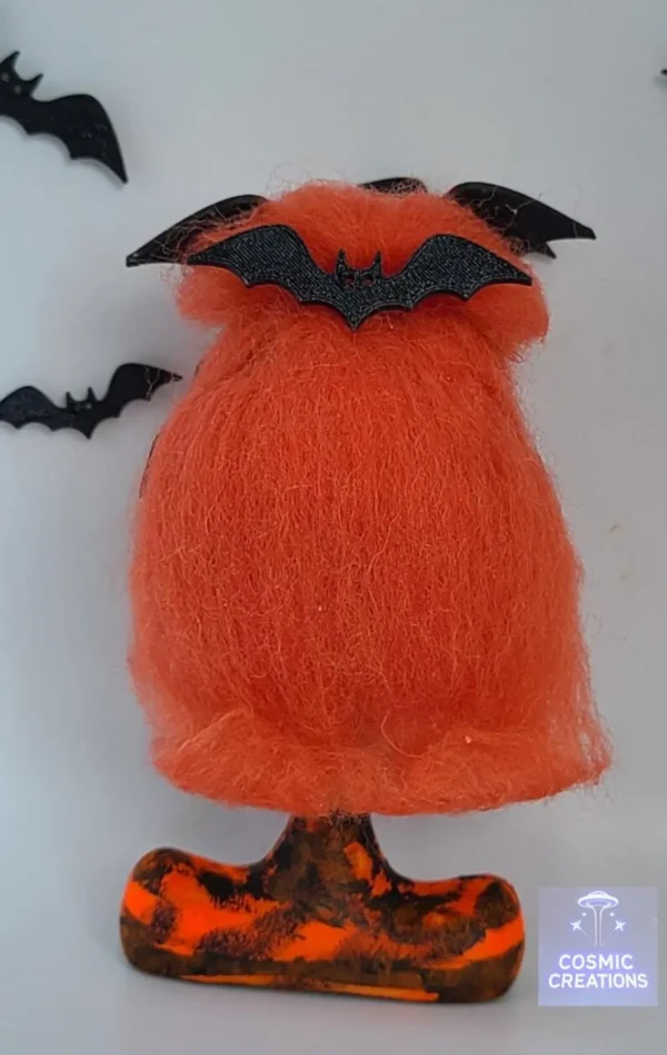 il_1140xN.7258789547_gc8k One-of-a-Kind Resin Bust by Cosmic Creations