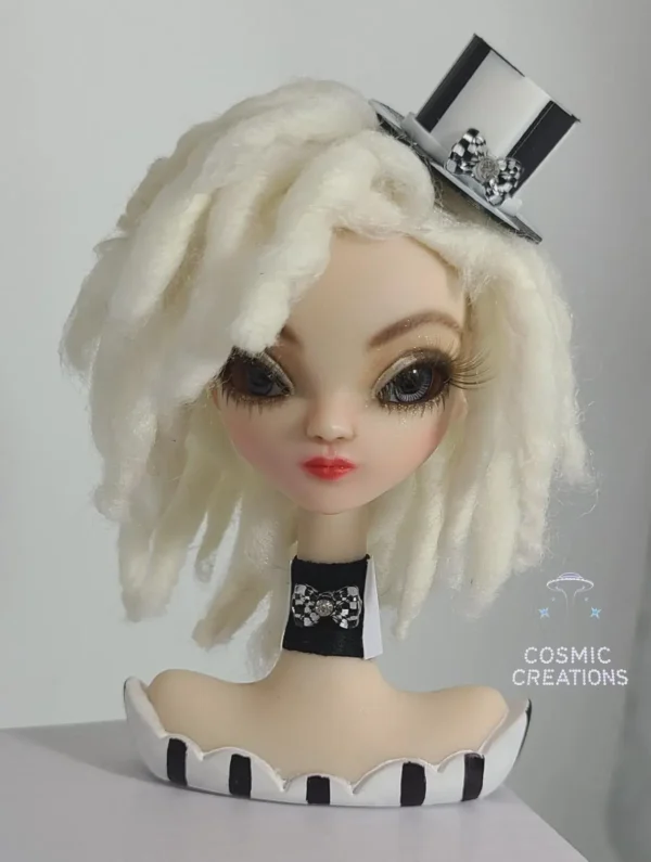 il_1140xN.7258882155_f8nn Resin Bust by Cosmic Creations One-of-a-Kind